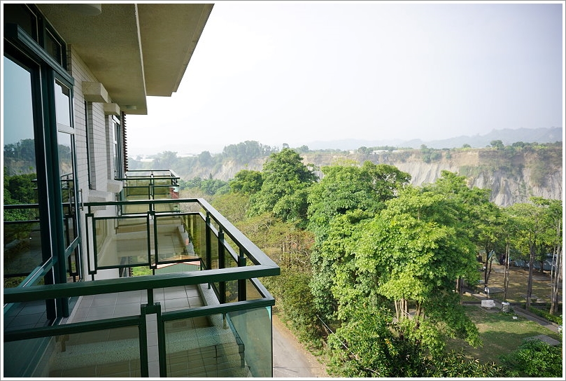 【台南景點】走馬瀨農場30週年慶‧彩虹樂翻天活動!16米彩虹巨馬、牧草迷宮、3D彩繪、草原運動會、毛孩野餐會等,好拍好玩又有趣!