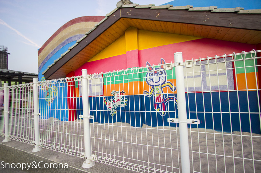 【台中景點】台中必遊景點｜南屯景點｜彩虹眷村～童趣療癒的彩虹村好好拍，還有小孩最愛的彩虹溜滑梯與沙坑