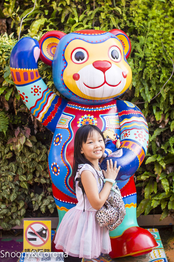 【台中景點】台中必遊景點｜南屯景點｜彩虹眷村～童趣療癒的彩虹村好好拍，還有小孩最愛的彩虹溜滑梯與沙坑