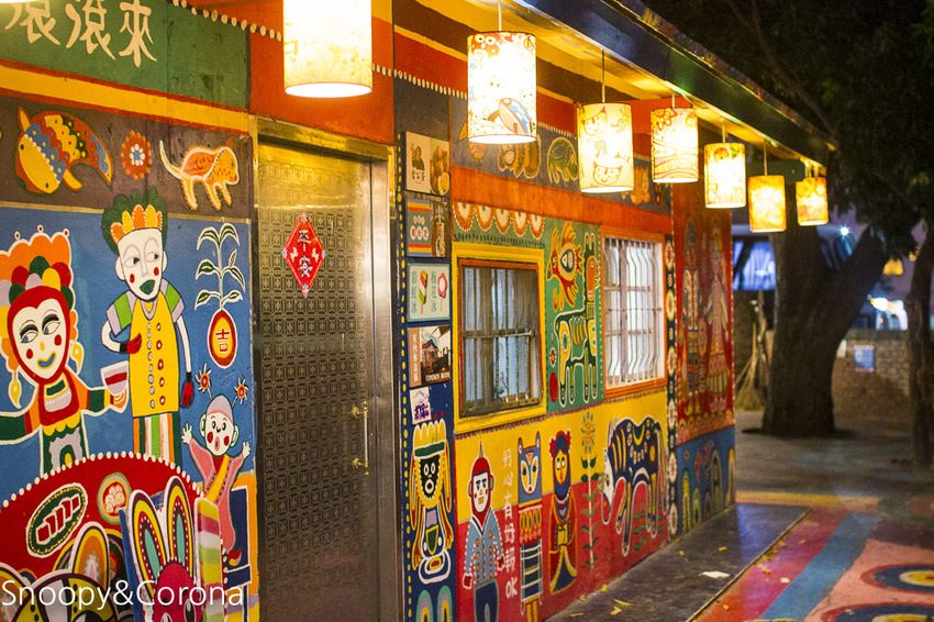 【台中景點】台中必遊景點｜南屯景點｜彩虹眷村～童趣療癒的彩虹村好好拍，還有小孩最愛的彩虹溜滑梯與沙坑