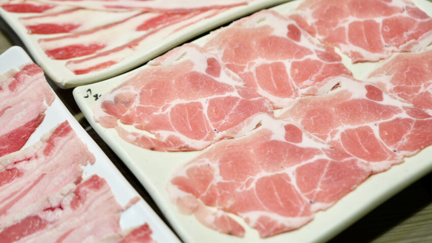 [板橋火鍋] 肉老大板橋府中店｜肉肉控必吃「超大肉盤」｜板橋耶誕城美食推薦