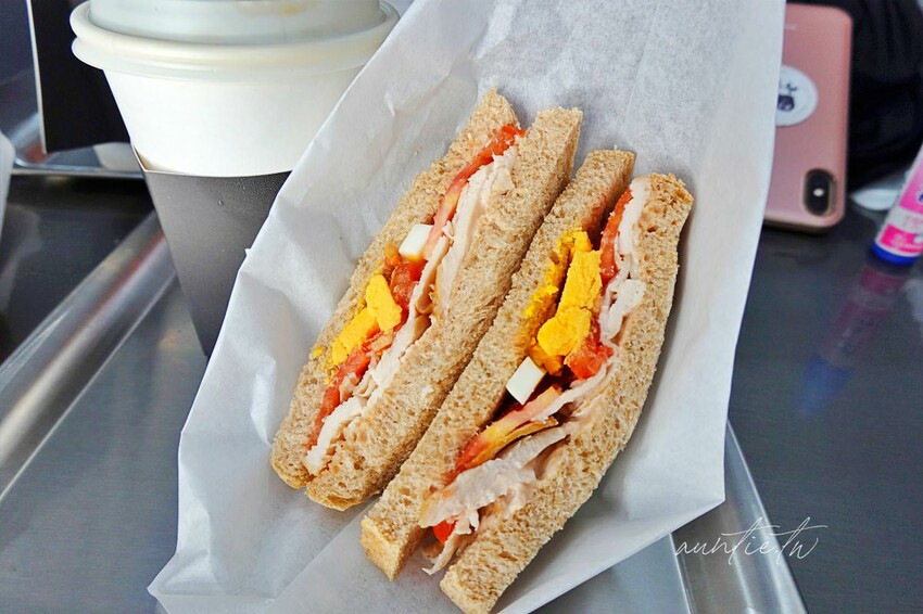 【新北】永和|ONCE BAKING STUDIO 一次早餐全麥製所,金屬風格新開幕早餐咖啡廳