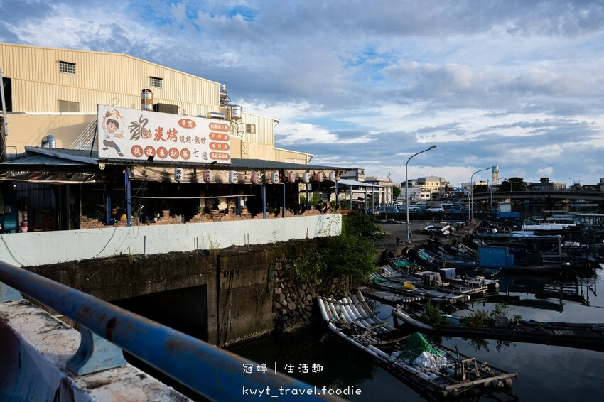 LINE_ALBUM_枋寮美食推薦-龍炭烤-屏東景觀餐廳推薦-枋寮漁港美食-枋寮漁港餐廳-屏東海港餐_0.jpg