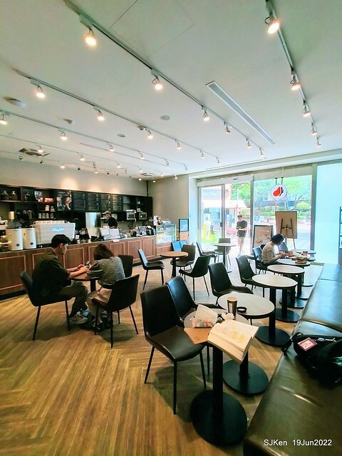 「路易莎咖啡金山南門市」(Louisa Coffee