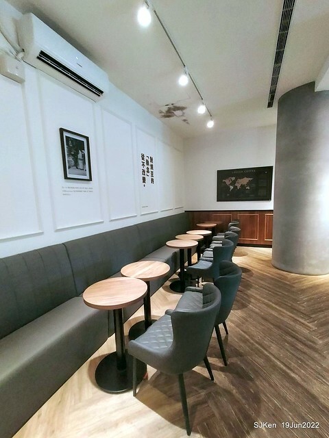 「路易莎咖啡金山南門市」(Louisa Coffee