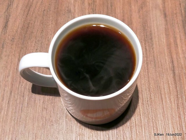 「路易莎咖啡金山南門市」(Louisa Coffee