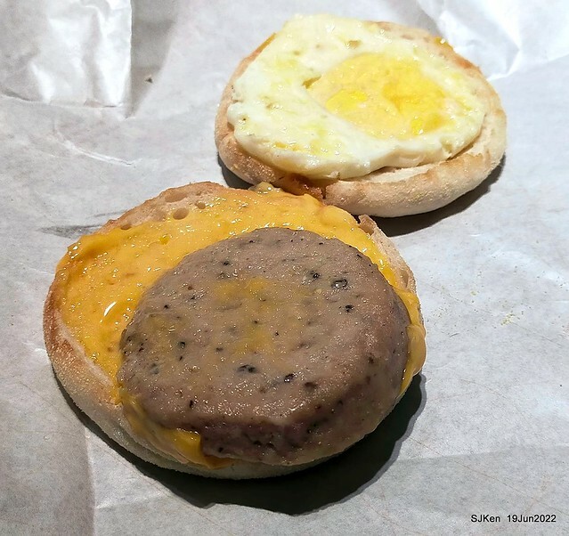 「路易莎咖啡金山南門市」(Louisa Coffee