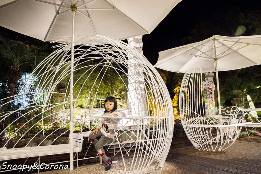 【玩樂.台中】大坑景點/紙箱王創意園區~巨大蘑菇、南瓜馬車、松鼠溜滑梯…紙是太吸睛,適合親子同遊