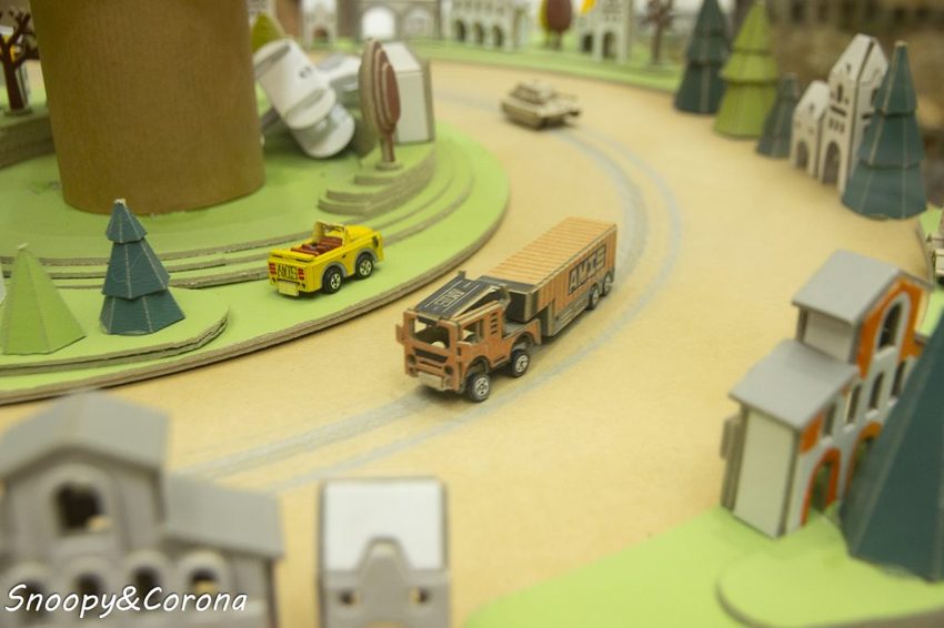 【玩樂.台中】大坑景點/紙箱王創意園區~巨大蘑菇、南瓜馬車、松鼠溜滑梯…紙是太吸睛,適合親子同遊