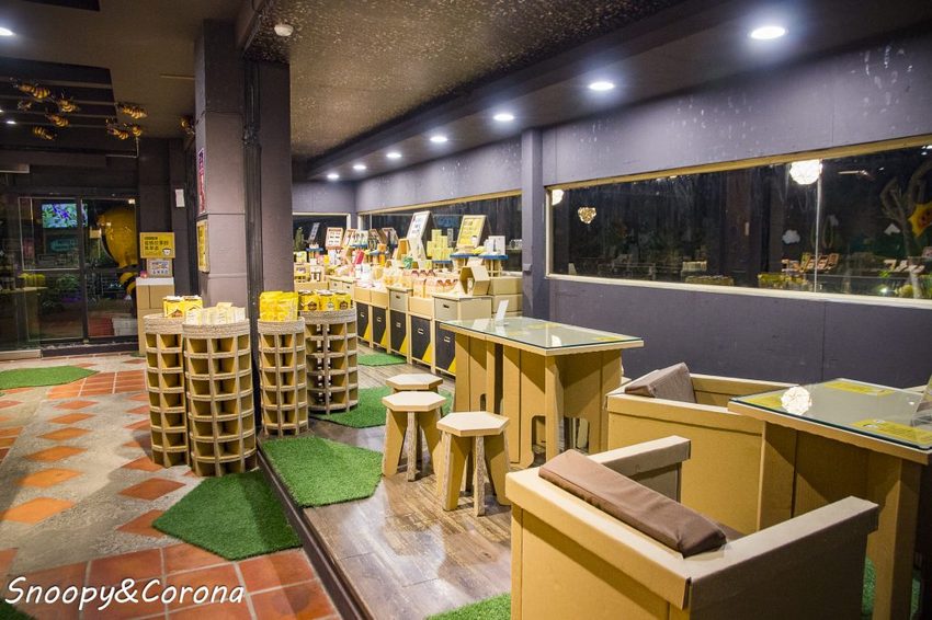 【玩樂.台中】大坑景點/紙箱王創意園區~巨大蘑菇、南瓜馬車、松鼠溜滑梯…紙是太吸睛,適合親子同遊