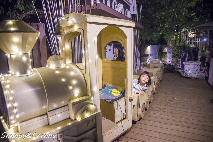 【玩樂.台中】大坑景點/紙箱王創意園區~巨大蘑菇、南瓜馬車、松鼠溜滑梯…紙是太吸睛,適合親子同遊