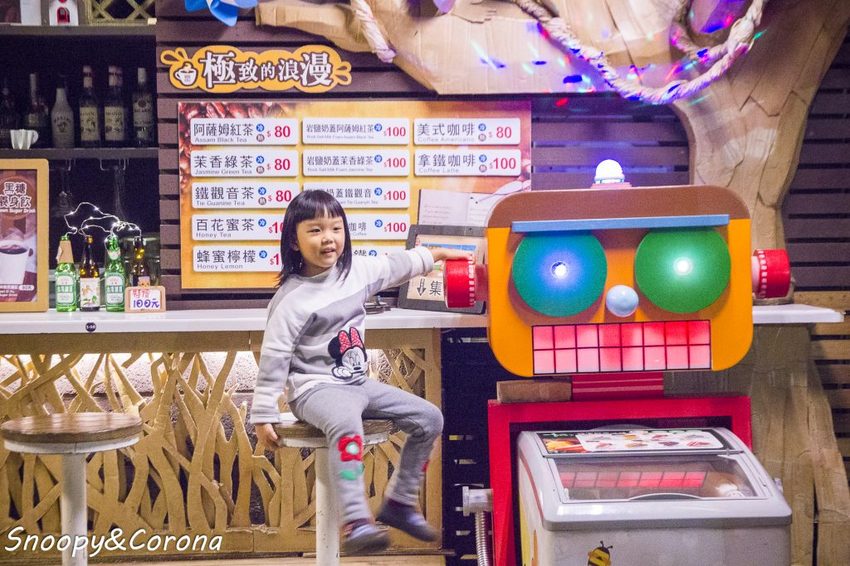 【玩樂.台中】大坑景點/紙箱王創意園區~巨大蘑菇、南瓜馬車、松鼠溜滑梯…紙是太吸睛,適合親子同遊