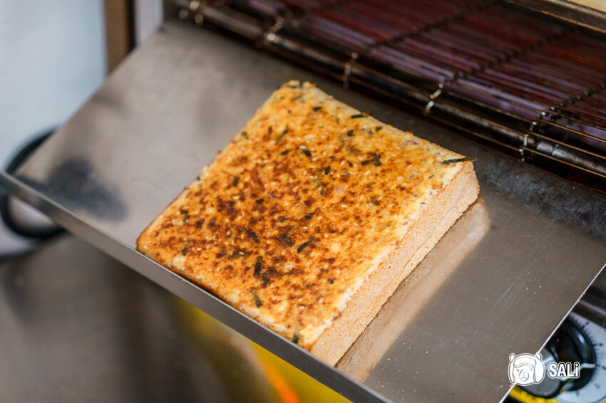 GOGOBUS 元氣巴士｜台中超人氣平價早午餐，楊枝甘露奶酥、大阪燒奶酥 新品上市