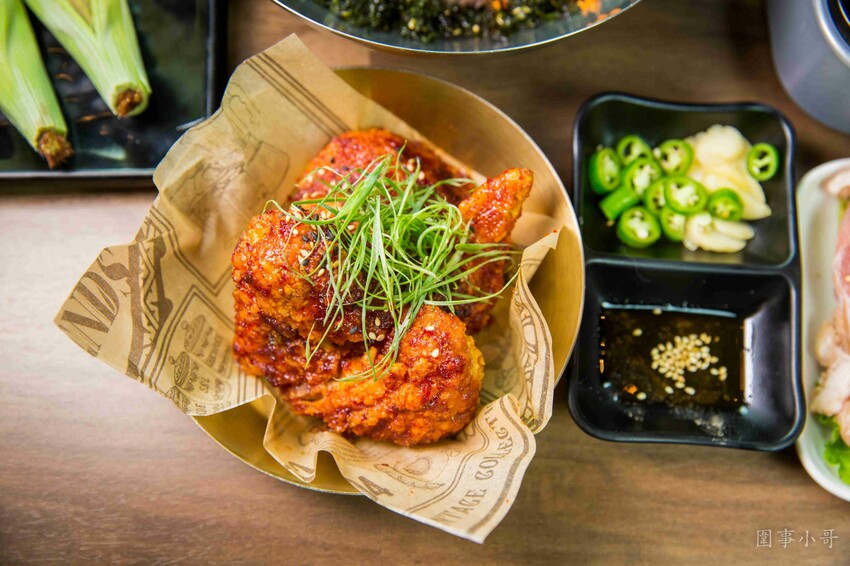 中壢威尼斯美食推薦-賓屋韓國小酒館!各式各樣的韓式料理吃到飽啊~酒單豐富而且還有超可愛的樂磕深水炸彈啦~請切記開車不喝酒喝酒不開車喔大家!(邀約) @圍事小哥的幸福相框