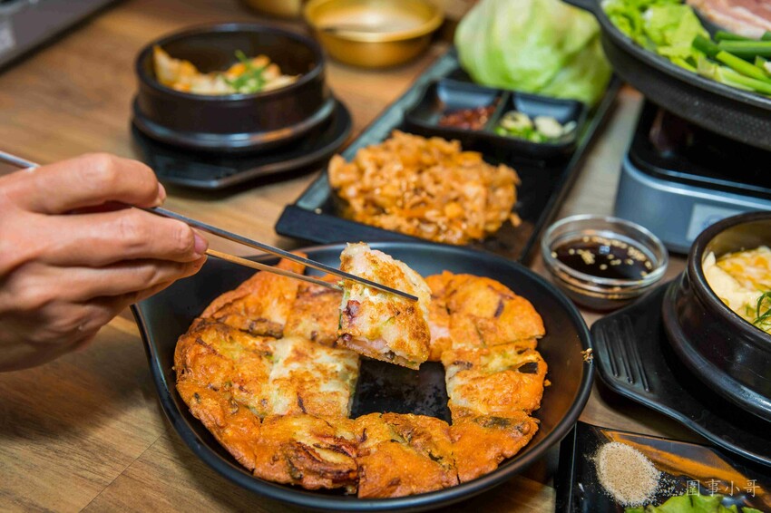 中壢威尼斯美食推薦-賓屋韓國小酒館!各式各樣的韓式料理吃到飽啊~酒單豐富而且還有超可愛的樂磕深水炸彈啦~請切記開車不喝酒喝酒不開車喔大家!(邀約) @圍事小哥的幸福相框