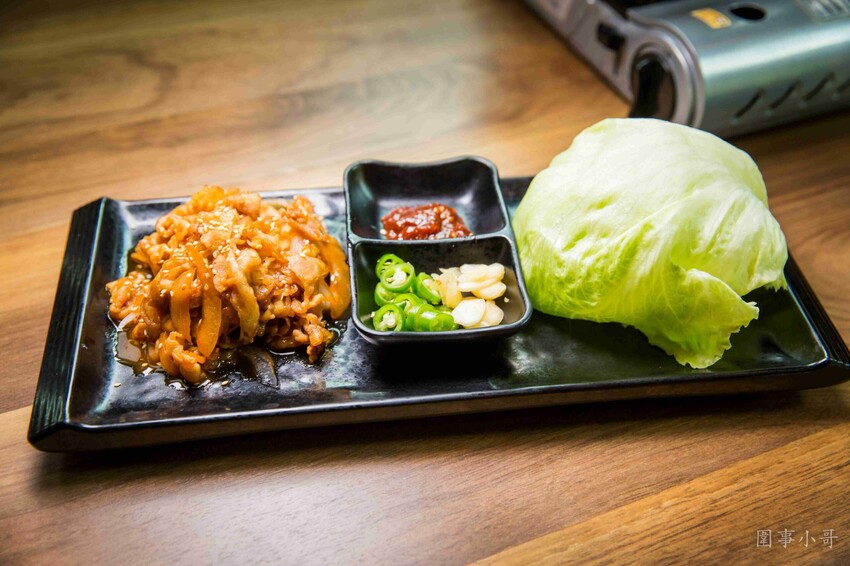 中壢威尼斯美食推薦-賓屋韓國小酒館!各式各樣的韓式料理吃到飽啊~酒單豐富而且還有超可愛的樂磕深水炸彈啦~請切記開車不喝酒喝酒不開車喔大家!(邀約) @圍事小哥的幸福相框