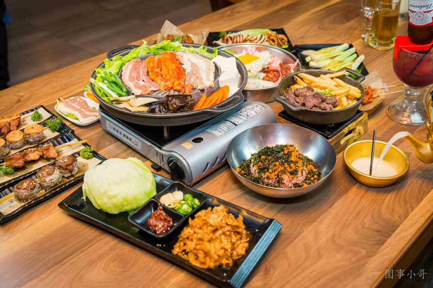 中壢威尼斯美食推薦-賓屋韓國小酒館!各式各樣的韓式料理吃到飽啊~酒單豐富而且還有超可愛的樂磕深水炸彈啦~請切記開車不喝酒喝酒不開車喔大家!(邀約) @圍事小哥的幸福相框