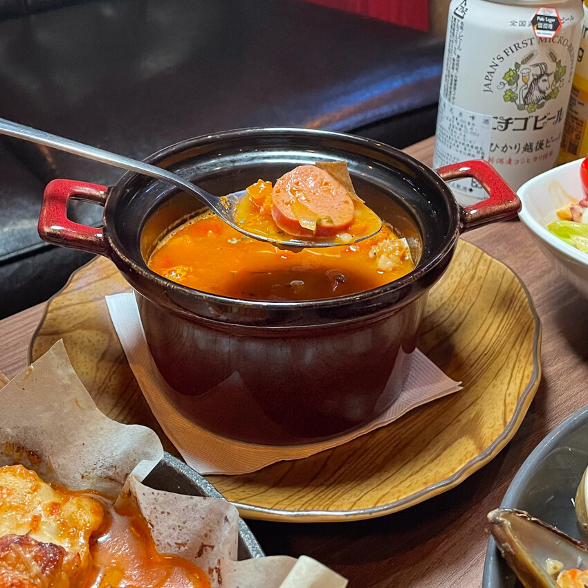 超過300款精釀啤酒，經典加創新歐陸料理，基隆廟口必吃的餐酒館 - 安妮 Anny