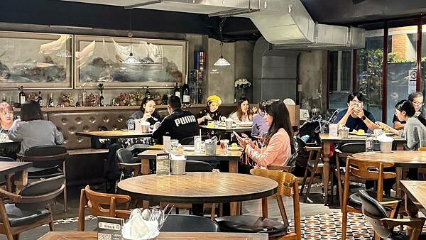 LINE_ALBUM_好米亞2_241119_182