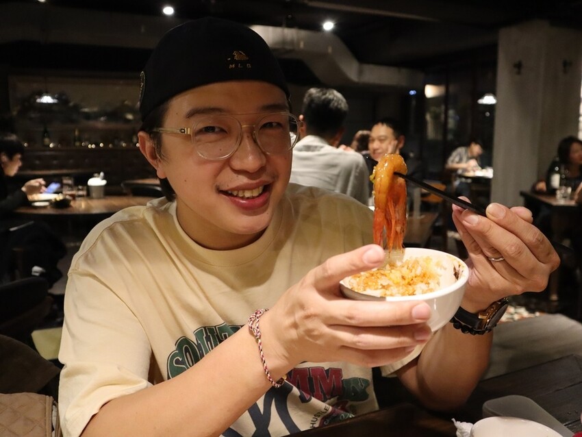 台北雞湯 東區雞湯 仁愛圓環雞湯 台北高級雞湯 雞湯推薦 干貝雞湯 火腿 雞湯 鮑魚雞湯 東區美食 台北雞湯 東區餐廳 台北東區美食 鮑魚雞湯推薦 (28).JPG