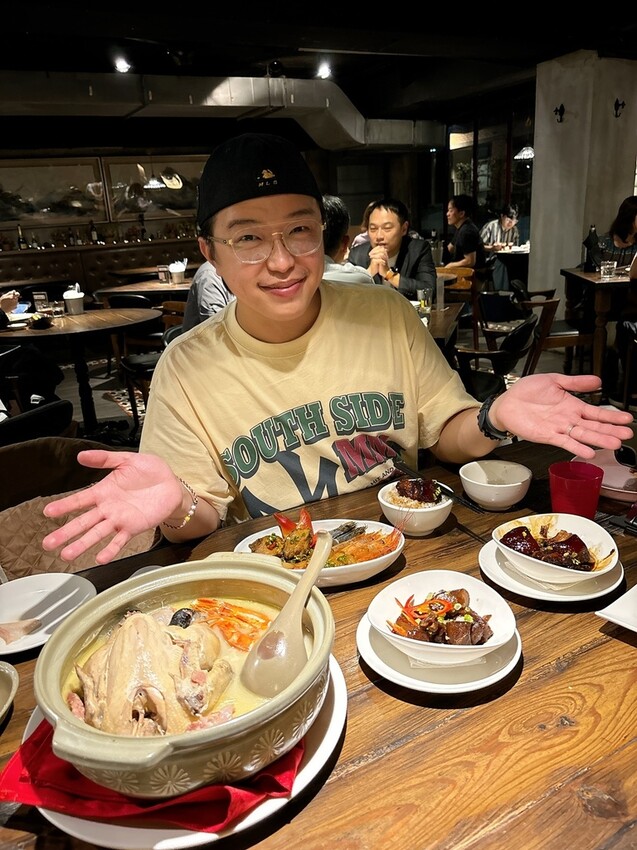 台北雞湯 東區雞湯 仁愛圓環雞湯 台北高級雞湯 雞湯推薦 干貝雞湯 火腿 雞湯 鮑魚雞湯 東區美食 台北雞湯 東區餐廳 台北東區美食 鮑魚雞湯推薦 (82).JPG