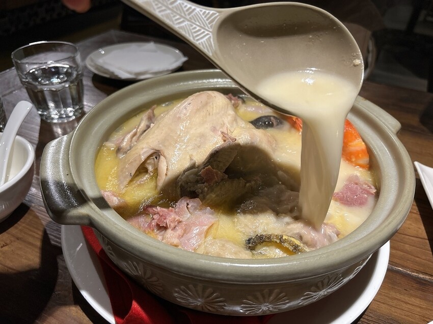 台北雞湯 東區雞湯 仁愛圓環雞湯 台北高級雞湯 雞湯推薦 干貝雞湯 火腿 雞湯 鮑魚雞湯 東區美食 台北雞湯 東區餐廳 台北東區美食 鮑魚雞湯推薦 (61).JPG