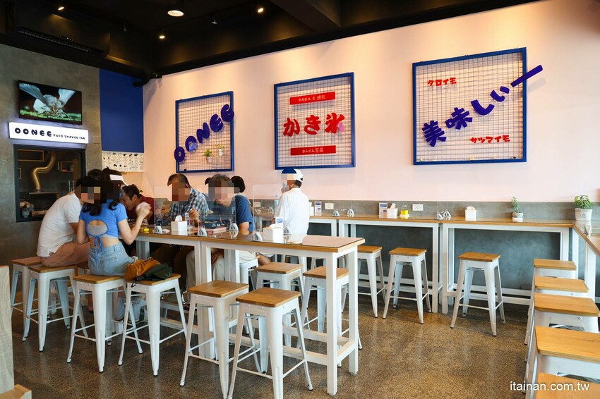 在恆春偶遇道地台南味~古早味芋泥、蜜番薯冰尬手工杏仁豆腐蹦出新創意,還可以用喝的唷!墾丁順遊必吃美食「偶泥蕃芋冰」 @台南好Food遊