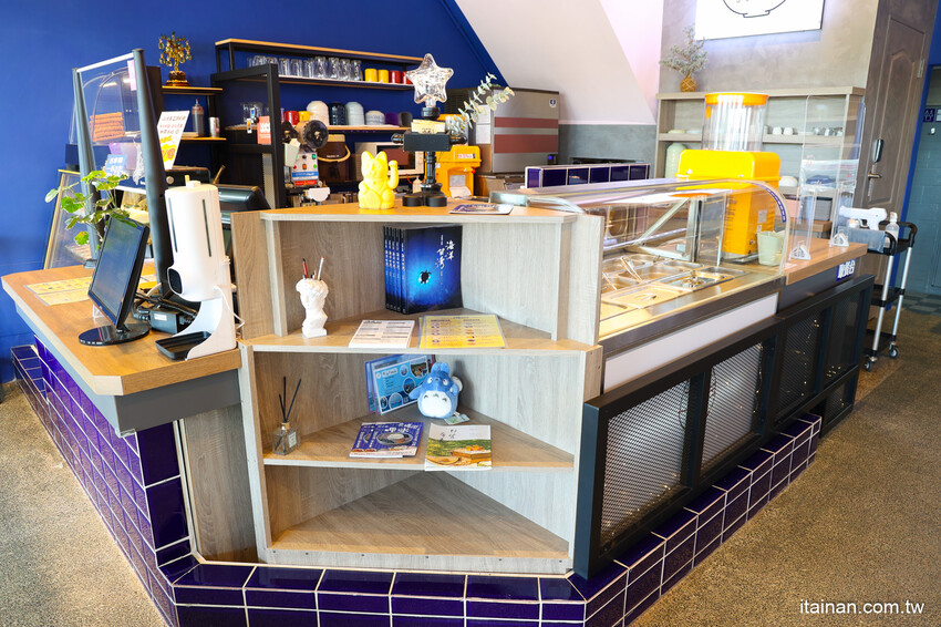 在恆春偶遇道地台南味~古早味芋泥、蜜番薯冰尬手工杏仁豆腐蹦出新創意,還可以用喝的唷!墾丁順遊必吃美食「偶泥蕃芋冰」 @台南好Food遊