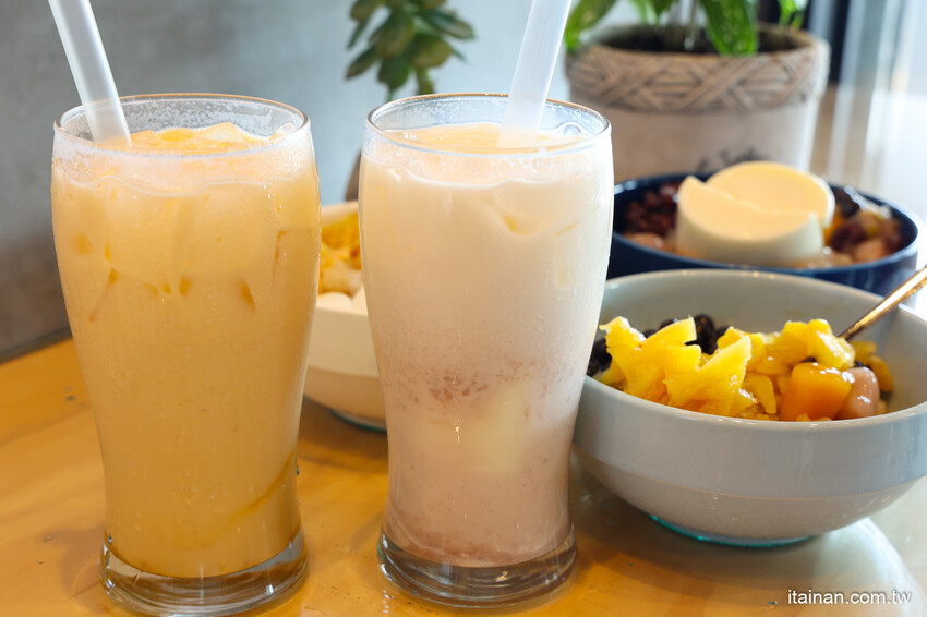 在恆春偶遇道地台南味~古早味芋泥、蜜番薯冰尬手工杏仁豆腐蹦出新創意,還可以用喝的唷!墾丁順遊必吃美食「偶泥蕃芋冰」 @台南好Food遊