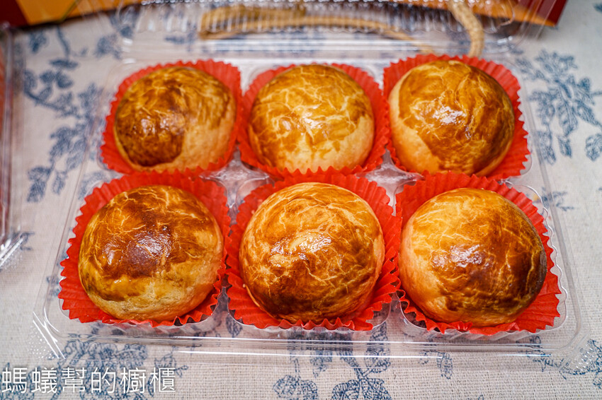 彰化縣福興鄉聰哥團長蛋黃酥 | 彰化福興黑手牌蛋黃酥，酥香不甜膩。 - 螞蟻幫的櫥櫃