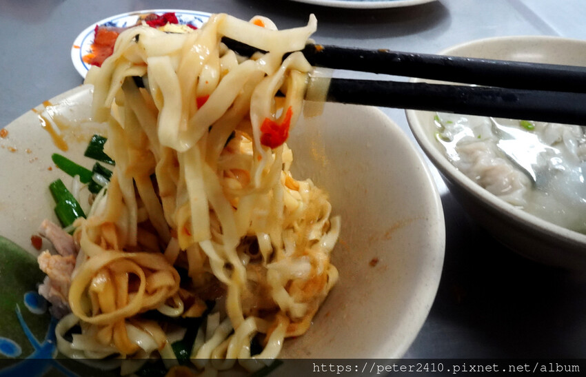 暖暖美食─碇內黃麵 (2).JPG