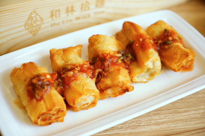 【高雄美食】和林拾麵．首創一麵二吃的文青風創意拌拌麵!