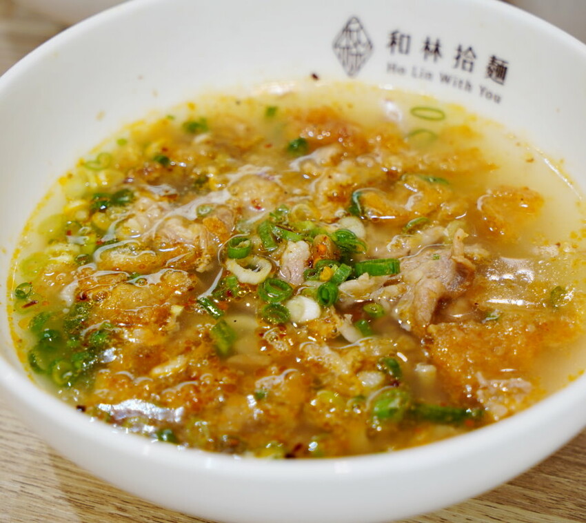 【高雄美食】和林拾麵．首創一麵二吃的文青風創意拌拌麵!