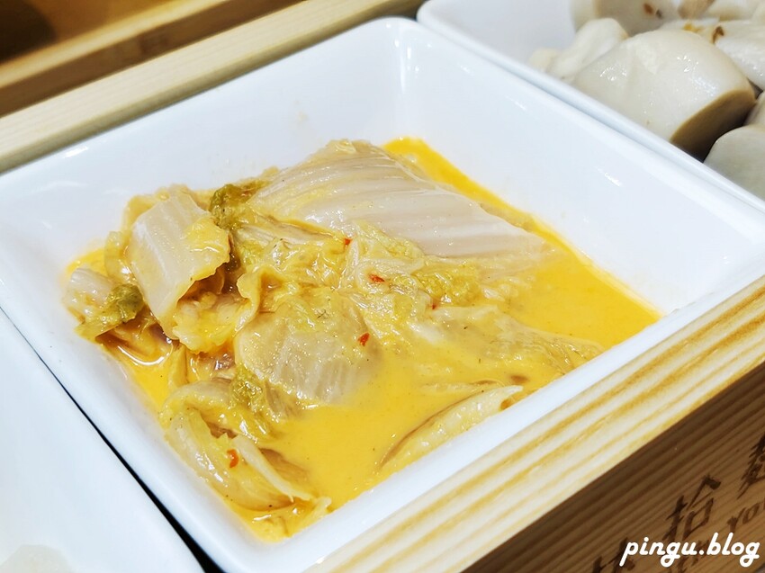 和林拾麵｜高雄美食推薦 一麵二吃創意拌拌麵 高雄最chill麵店 - 小企鵝生活趣