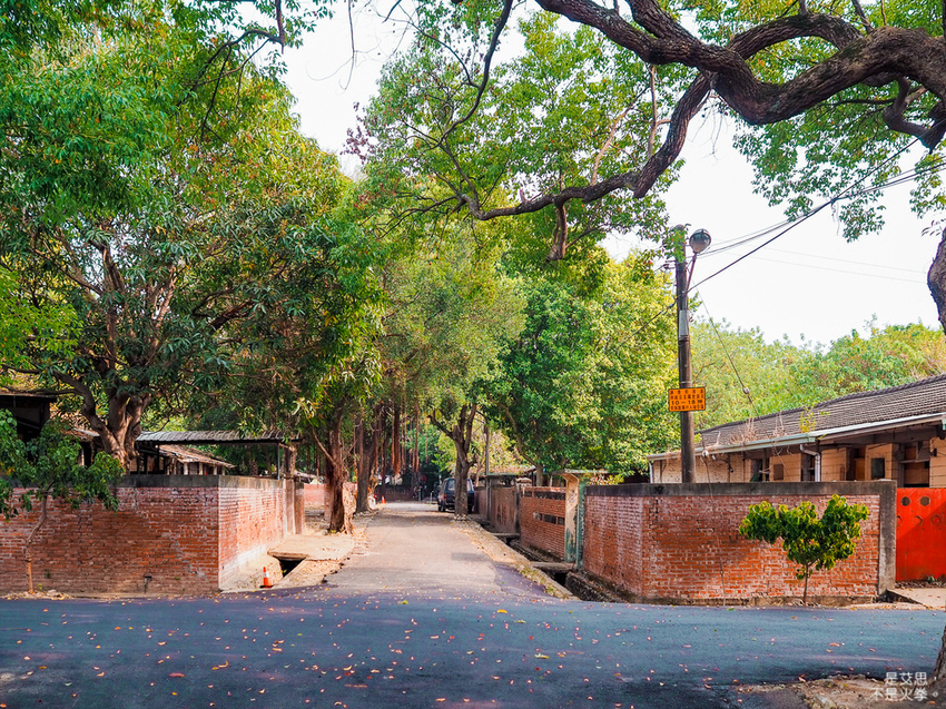 Guangfu Xincun-26.jpg