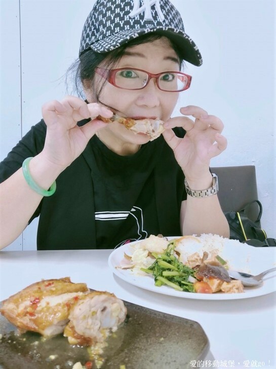 【西湖商圈 x 美食】賀甲小館好呷好呷 : 便當、麵食、滷味 賀甲任你選，愛就跟我一起快樂Go !