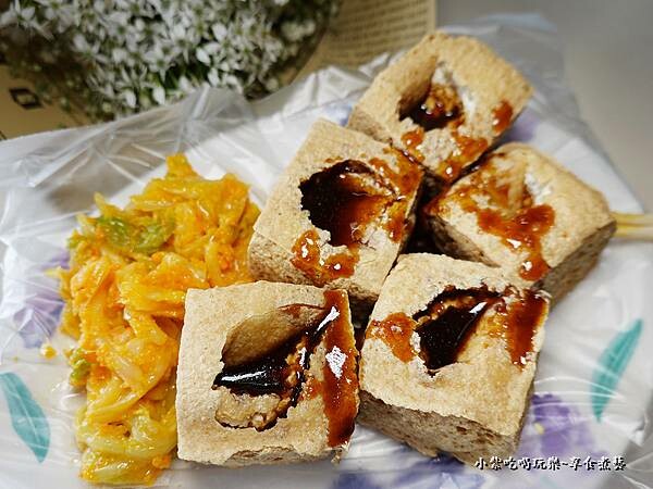 黃金泡菜臭豆腐-七張福德宮  (6).jpg