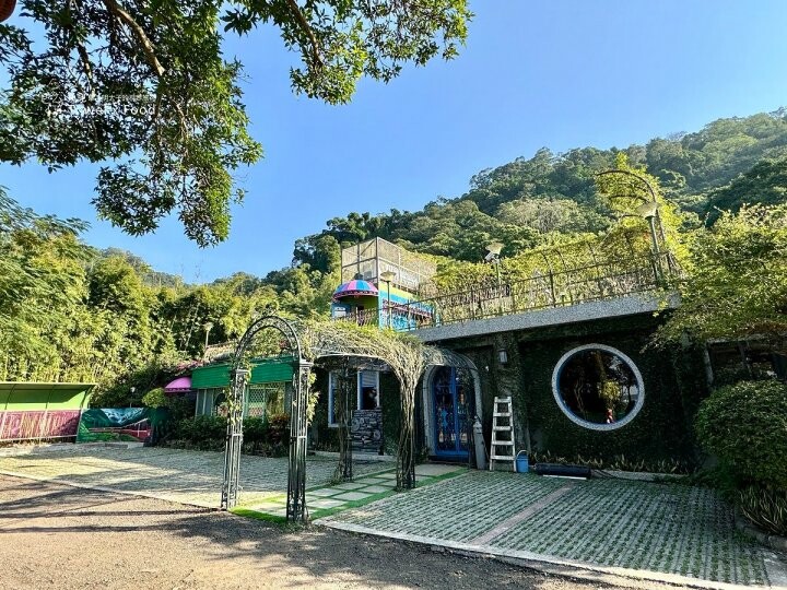 三峽鳶山紅樓｜適聚會無菜單創意料理，都市邊郊特色景觀餐廳 - 魚兒 x 牽手明太子的「視」界旅行