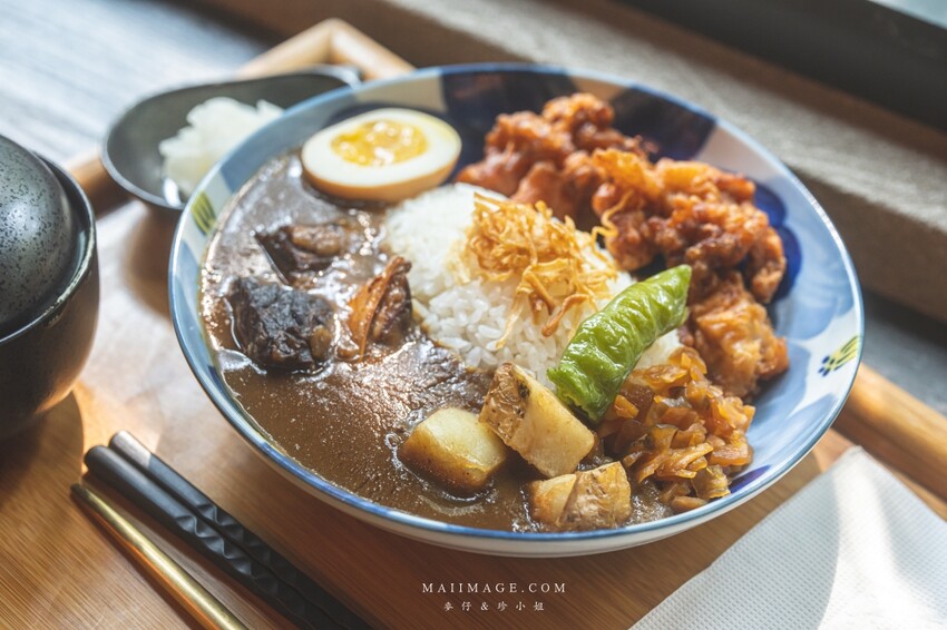 新竹美食|島津和牛咖哩~新竹東區熟成咖哩專賣店,頂級和牛入咖哩高貴不貴!米飯竟然用頂級的北海道夢美人