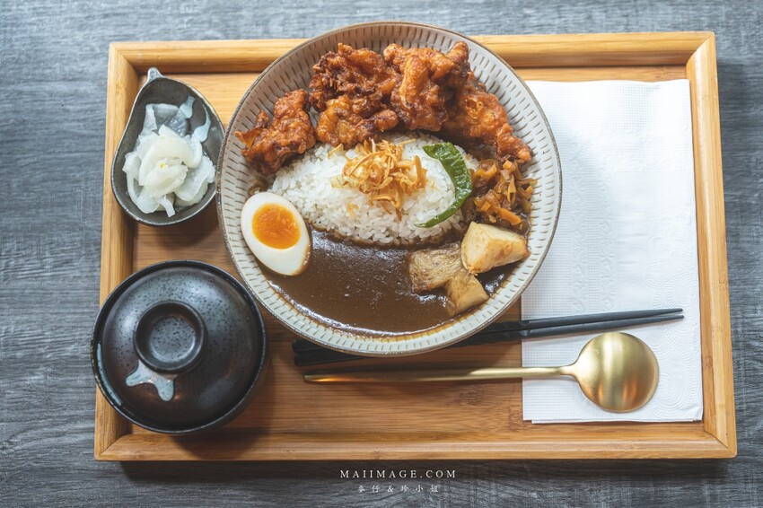 新竹美食|島津和牛咖哩~新竹東區熟成咖哩專賣店,頂級和牛入咖哩高貴不貴!米飯竟然用頂級的北海道夢美人