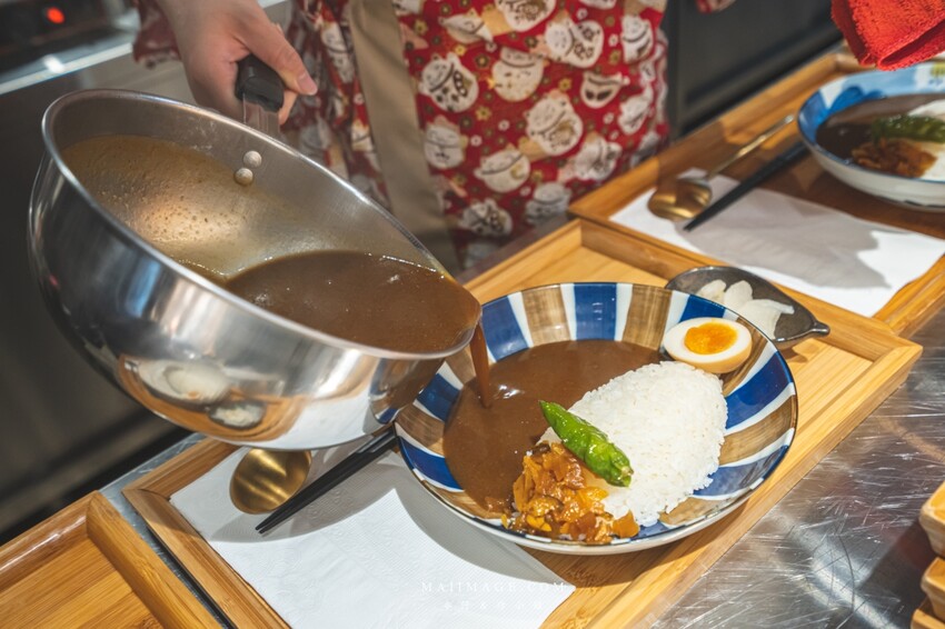 新竹美食|島津和牛咖哩~新竹東區熟成咖哩專賣店,頂級和牛入咖哩高貴不貴!米飯竟然用頂級的北海道夢美人