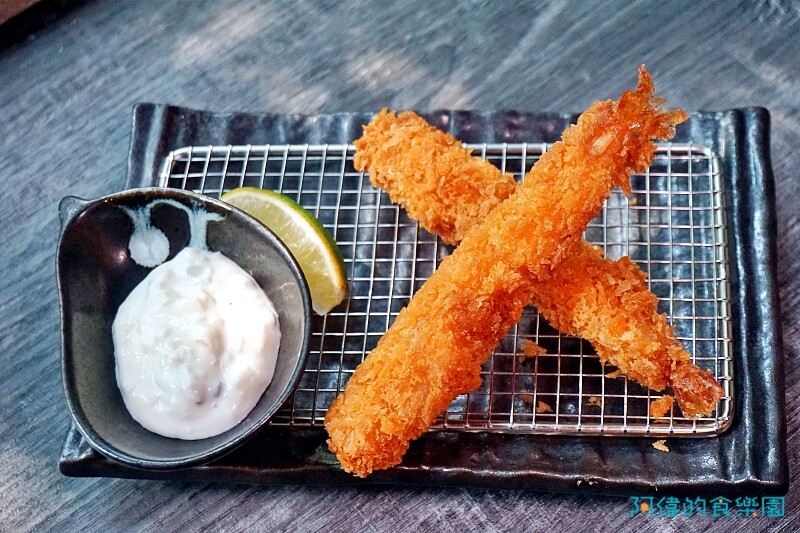 【新竹美食】島津和牛咖哩-口碑爆棚新開店，只要三百多就可吃到日本和牛肉塊的咖哩定食套餐，並使用北海道