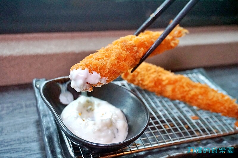 【新竹美食】島津和牛咖哩-口碑爆棚新開店，只要三百多就可吃到日本和牛肉塊的咖哩定食套餐，並使用北海道