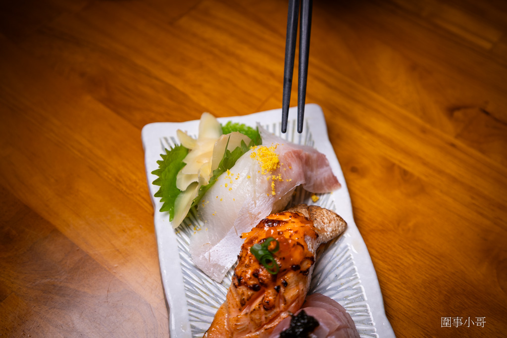 中壢美食推薦-漁師 小料理，有無菜單料理也有單點日料美食，是一個可以讓你放鬆享用各式日式料理的好去處。 @圍事小哥的幸福相框