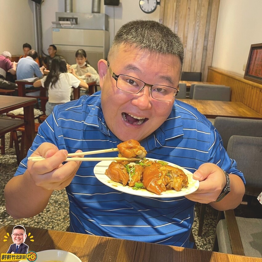 超人氣排隊美食！ 豬腳滷製入味香Q彈牙