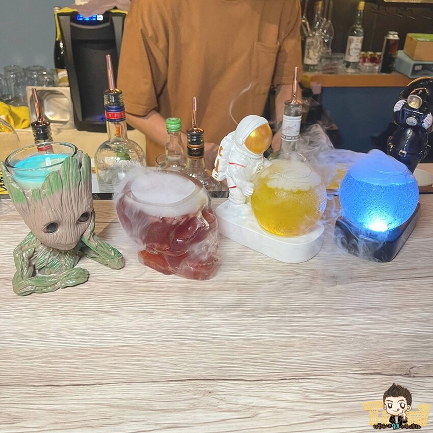 令人驚豔的創意調酒&德州撲克遊戲!