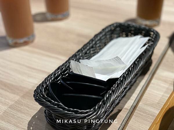 鶴貳樓室內環境介紹 屏東新園鄉新餐廳 2022年鶴貳樓食坊菜單分享 推薦餐點 新園餐廳推薦 聚餐推薦