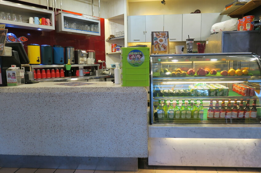 【台南 中西區】海安路街邊平價義大利麵 有點巷 2022台南海安餐酒節推薦店家