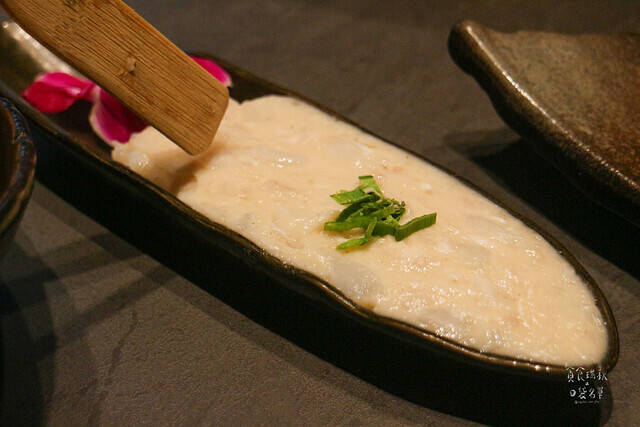 台中南屯|新竹人氣鴛鴦麻辣鍋來台中開幕了|特色火焰炙燒豬|獨門漢方麻辣|岩漿火鍋 台中公益店