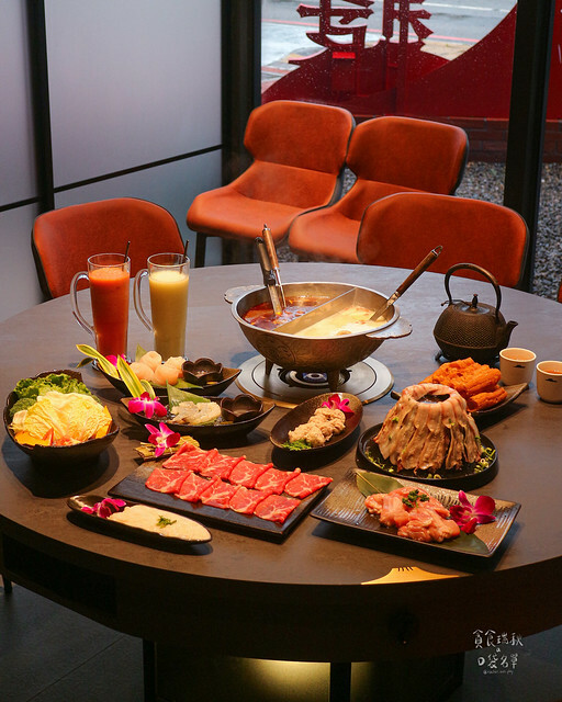 台中南屯|新竹人氣鴛鴦麻辣鍋來台中開幕了|特色火焰炙燒豬|獨門漢方麻辣|岩漿火鍋 台中公益店